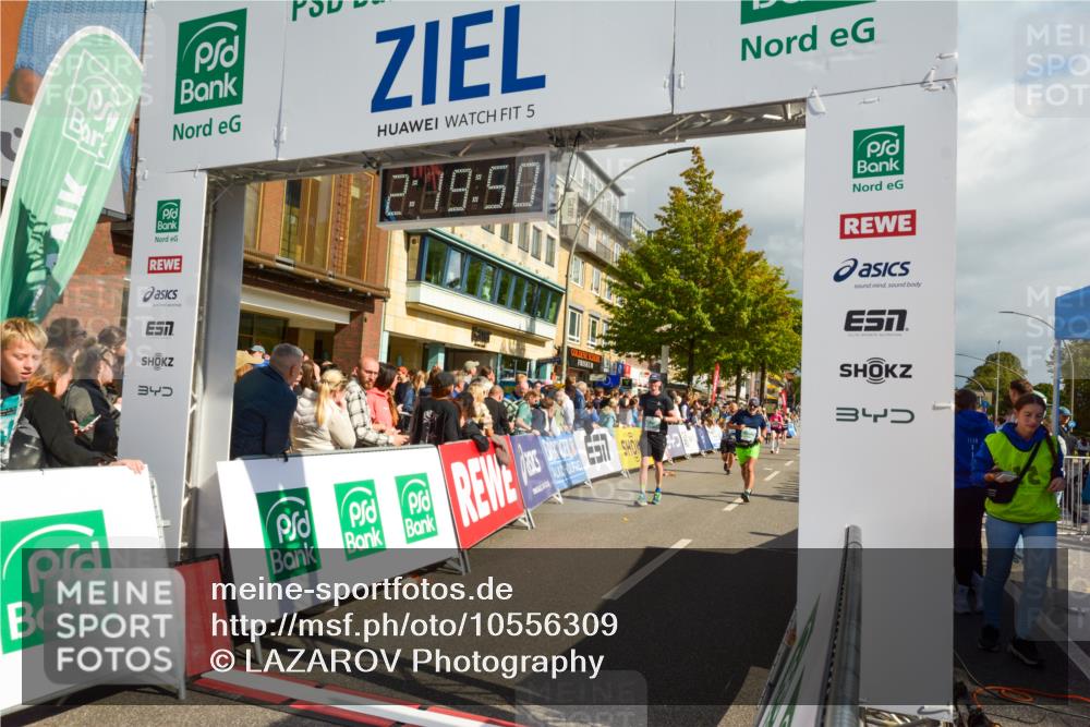20.09.2026 - PSD Bank Halbmarathon LAZAROV Photography http://msf.ph/oto/10556309 20.09.2026 12:19:49 Ziel 1777, 2436, 2549, 3180, 3288, 4732 meine-sportfotos.de