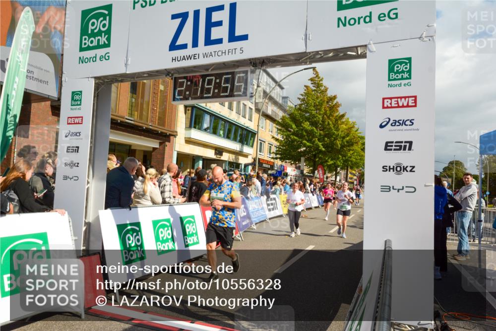 20.09.2026 - PSD Bank Halbmarathon LAZAROV Photography http://msf.ph/oto/10556328 20.09.2026 12:19:54 Ziel 1323, 1777, 2436, 2549, 2787, 3180, 3288, 3688, 4626 meine-sportfotos.de
