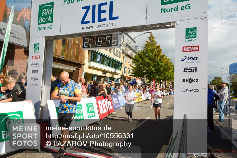 20.09.2026 - PSD Bank Halbmarathon LAZAROV Photography http://msf.ph/oto/10556331 20.09.2026 12:19:56 Ziel 1323, 1777, 2436, 2549, 2787, 3180, 3288, 3429, 3688, 3735, 4626 meine-sportfotos.de