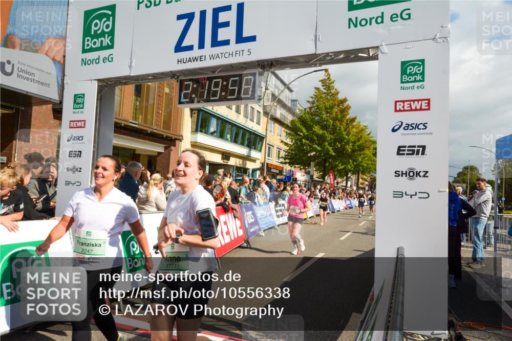 20.09.2026 - PSD Bank Halbmarathon LAZAROV Photography http://msf.ph/oto/10556338 20.09.2026 12:19:57 Ziel 1323, 1777, 2436, 2549, 2787, 3180, 3288, 3429, 3688, 3735, 4626 meine-sportfotos.de