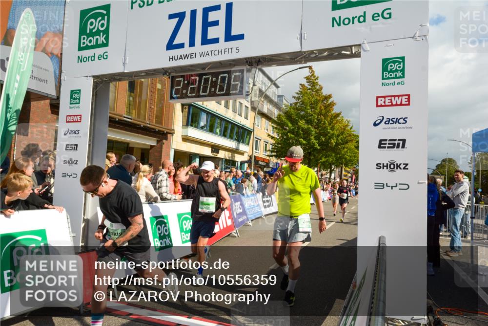 20.09.2026 - PSD Bank Halbmarathon LAZAROV Photography http://msf.ph/oto/10556359 20.09.2026 12:20:04 Ziel 1323, 2436, 2737, 2787, 2933, 3429, 3688, 3735, 4085, 4626, 4689 meine-sportfotos.de