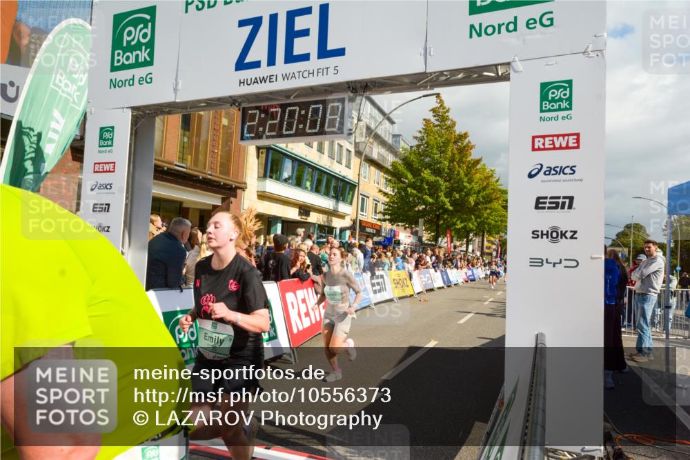 20.09.2026 - PSD Bank Halbmarathon LAZAROV Photography http://msf.ph/oto/10556373 20.09.2026 12:20:07 Ziel 1323, 1892, 2737, 2787, 2933, 3085, 3429, 3688, 3735, 4085, 4270, 4626, 4689 meine-sportfotos.de