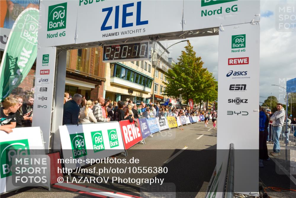 20.09.2026 - PSD Bank Halbmarathon LAZAROV Photography http://msf.ph/oto/10556380 20.09.2026 12:20:09 Ziel 1021, 1261, 1323, 1892, 2737, 2933, 3085, 3429, 3688, 3735, 4085, 4270, 4626, 4689 meine-sportfotos.de