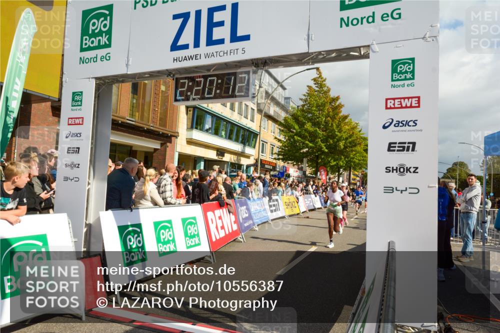 20.09.2026 - PSD Bank Halbmarathon LAZAROV Photography http://msf.ph/oto/10556387 20.09.2026 12:20:11 Ziel 1021, 1261, 1628, 1755, 1892, 2737, 2933, 3085, 3429, 3688, 3735, 4085, 4228, 4270, 4626, 4689 meine-sportfotos.de