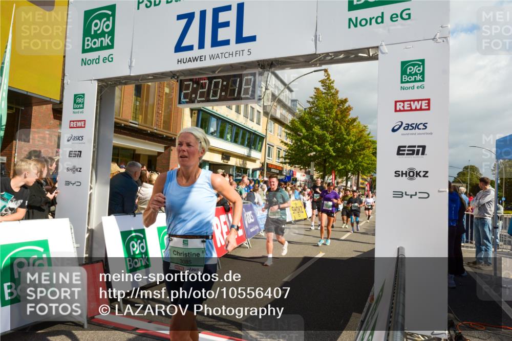 20.09.2026 - PSD Bank Halbmarathon LAZAROV Photography http://msf.ph/oto/10556407 20.09.2026 12:20:17 Ziel 1021, 1261, 1294, 1628, 1755, 1892, 2737, 2933, 3085, 3097, 4085, 4228, 4237, 4270, 4632, 4689 meine-sportfotos.de