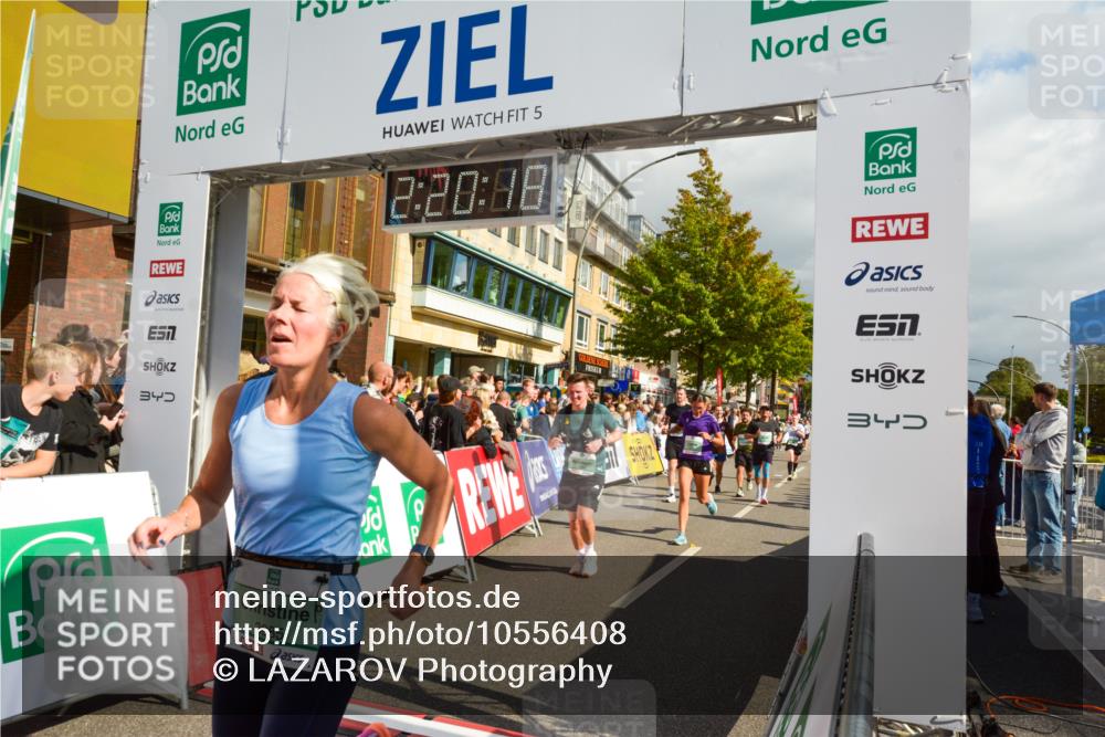 20.09.2026 - PSD Bank Halbmarathon LAZAROV Photography http://msf.ph/oto/10556408 20.09.2026 12:20:17 Ziel 1021, 1261, 1294, 1628, 1755, 1892, 2737, 2933, 3085, 3097, 4085, 4228, 4237, 4270, 4632, 4689 meine-sportfotos.de