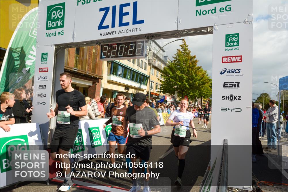 20.09.2026 - PSD Bank Halbmarathon LAZAROV Photography http://msf.ph/oto/10556418 20.09.2026 12:20:21 Ziel 1021, 1261, 1294, 1628, 1755, 1892, 2351, 2737, 2933, 3085, 3097, 4228, 4237, 4270, 4632 meine-sportfotos.de