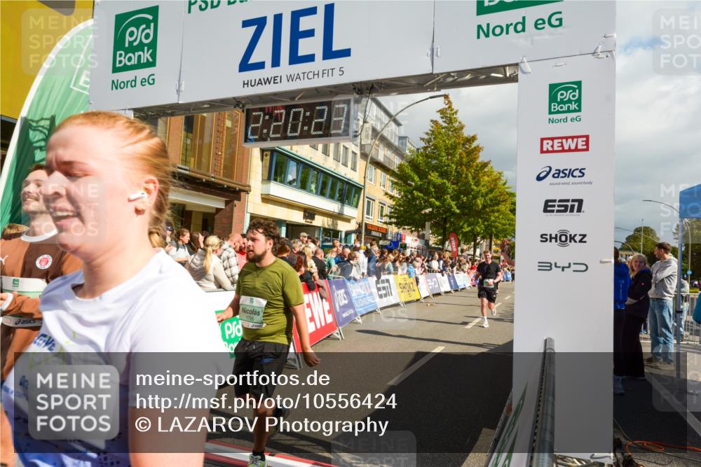 20.09.2026 - PSD Bank Halbmarathon LAZAROV Photography http://msf.ph/oto/10556424 20.09.2026 12:20:22 Ziel 1021, 1261, 1294, 1628, 1755, 1892, 2351, 2737, 3085, 3097, 4228, 4237, 4270, 4632, 4754 meine-sportfotos.de