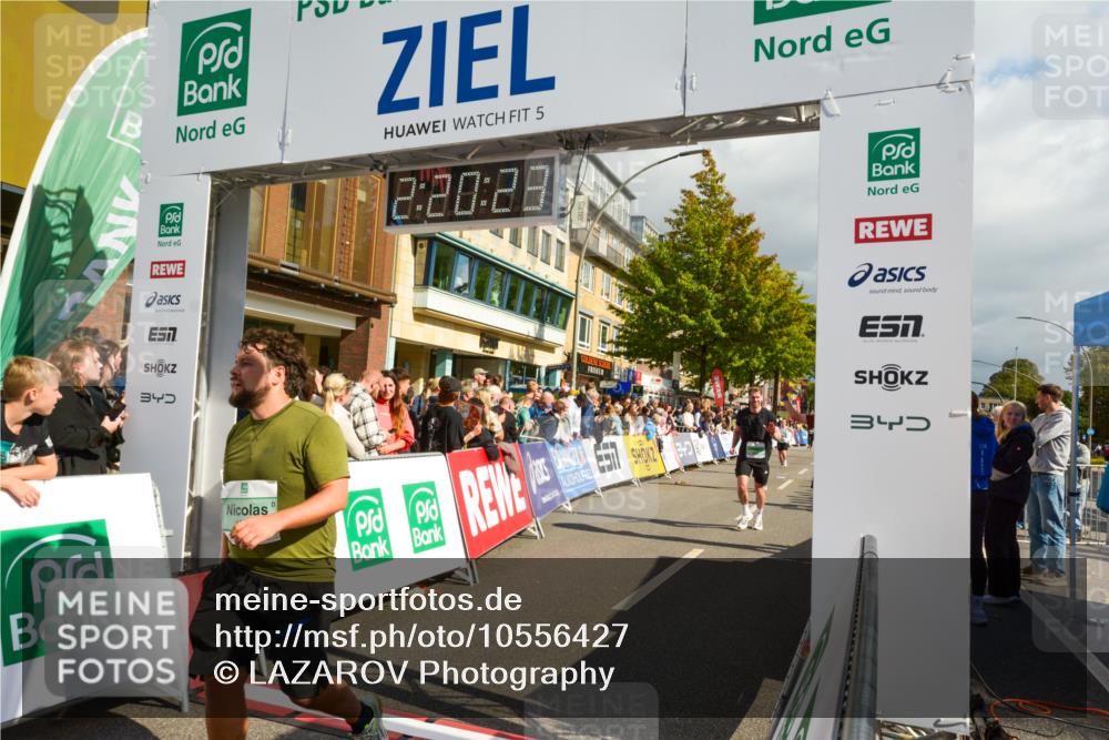 20.09.2026 - PSD Bank Halbmarathon LAZAROV Photography http://msf.ph/oto/10556427 20.09.2026 12:20:23 Ziel 1021, 1261, 1294, 1628, 1755, 1892, 2351, 3085, 3097, 4228, 4237, 4270, 4632, 4754 meine-sportfotos.de