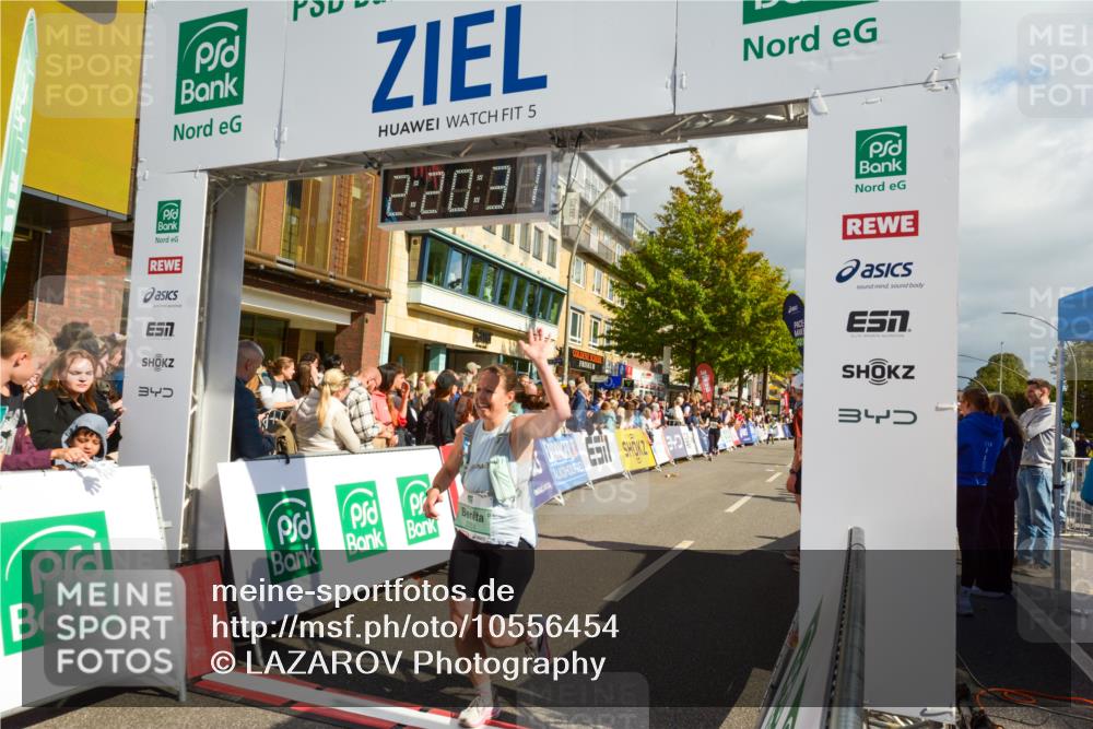 20.09.2026 - PSD Bank Halbmarathon LAZAROV Photography http://msf.ph/oto/10556454 20.09.2026 12:20:30 Ziel 1127, 1294, 2351, 2741, 3097, 3217, 4125, 4237, 4632, 4754 meine-sportfotos.de