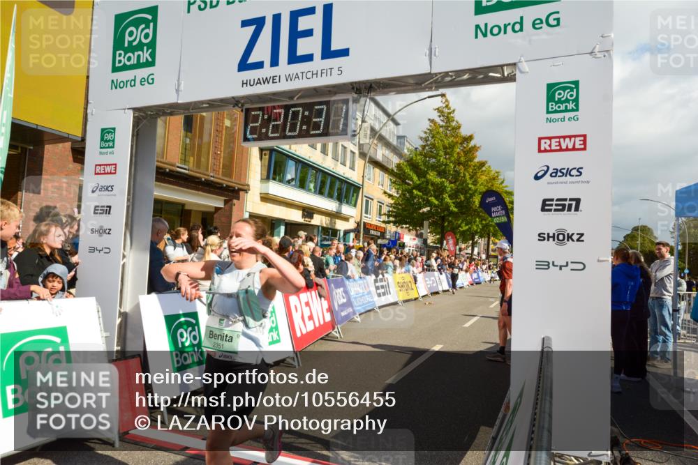 20.09.2026 - PSD Bank Halbmarathon LAZAROV Photography http://msf.ph/oto/10556455 20.09.2026 12:20:31 Ziel 1127, 1294, 2351, 2741, 3097, 3217, 4125, 4237, 4632, 4754 meine-sportfotos.de