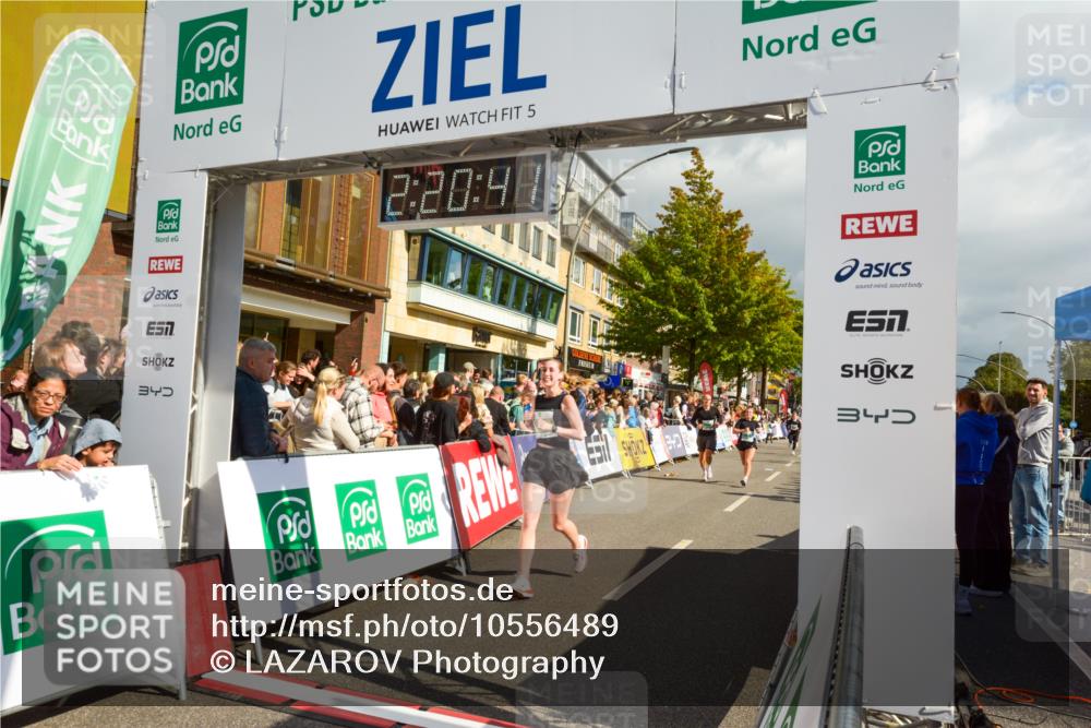 20.09.2026 - PSD Bank Halbmarathon LAZAROV Photography http://msf.ph/oto/10556489 20.09.2026 12:20:41 Ziel 1127, 2305, 2389, 2741, 3102, 3217, 3620, 3740, 4125, 4292, 4312 meine-sportfotos.de