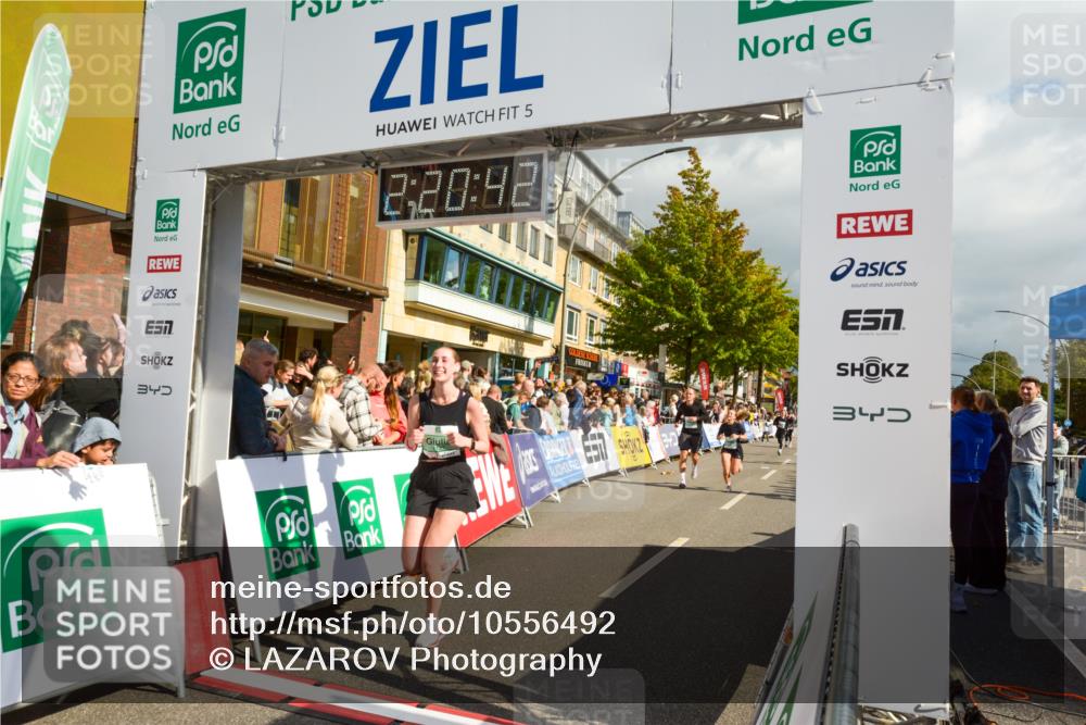 20.09.2026 - PSD Bank Halbmarathon LAZAROV Photography http://msf.ph/oto/10556492 20.09.2026 12:20:41 Ziel 1127, 2305, 2389, 2741, 3102, 3217, 3620, 3740, 4125, 4292, 4312 meine-sportfotos.de