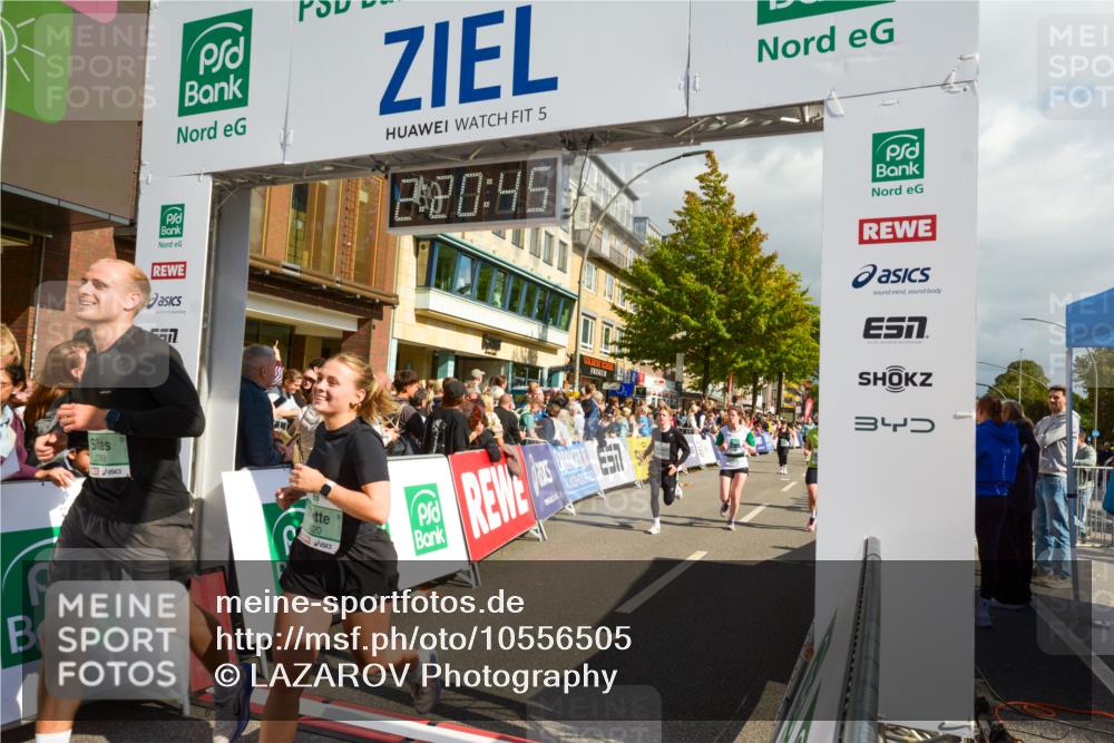 20.09.2026 - PSD Bank Halbmarathon LAZAROV Photography http://msf.ph/oto/10556505 20.09.2026 12:20:45 Ziel 1127, 1331, 2305, 2389, 3102, 3412, 3620, 3740, 4125, 4292, 4312, 4790 meine-sportfotos.de