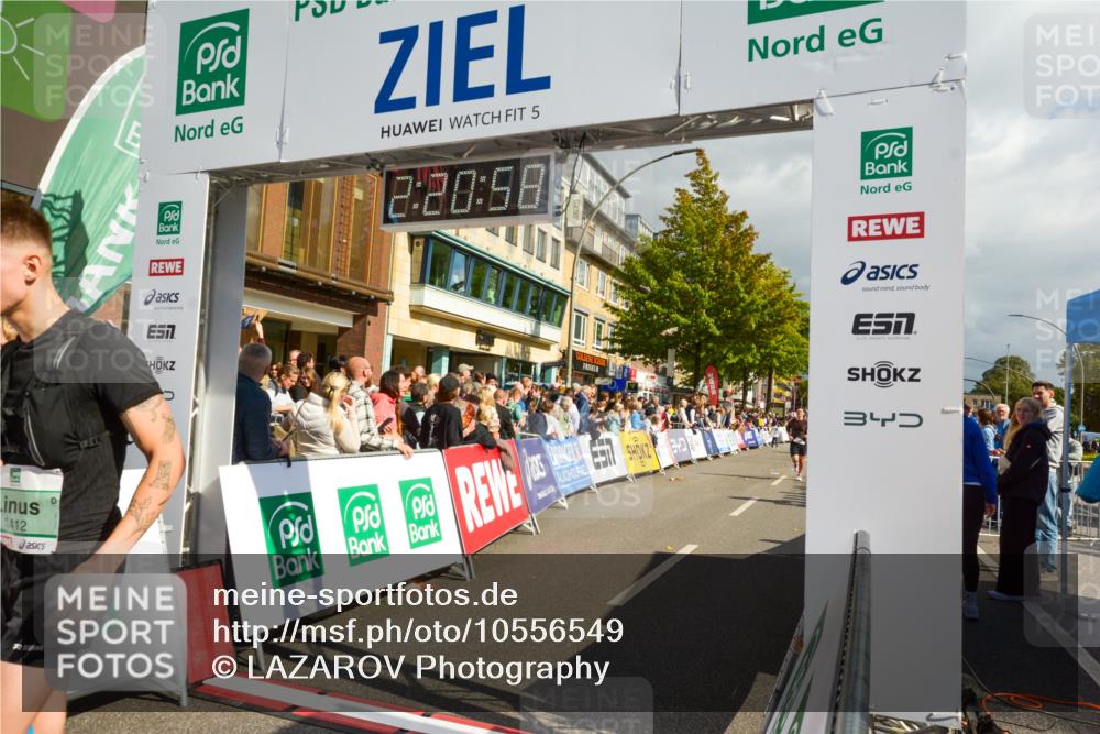 20.09.2026 - PSD Bank Halbmarathon LAZAROV Photography http://msf.ph/oto/10556549 20.09.2026 12:20:58 Ziel 1331, 3412, 4312, 4423, 4790 meine-sportfotos.de