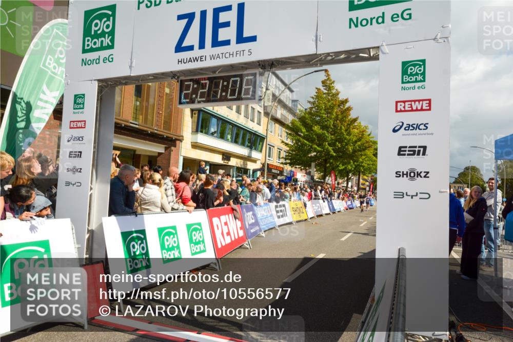 20.09.2026 - PSD Bank Halbmarathon LAZAROV Photography http://msf.ph/oto/10556577 20.09.2026 12:21:06 Ziel 1004, 1143, 1281, 2906, 2907, 4423 meine-sportfotos.de