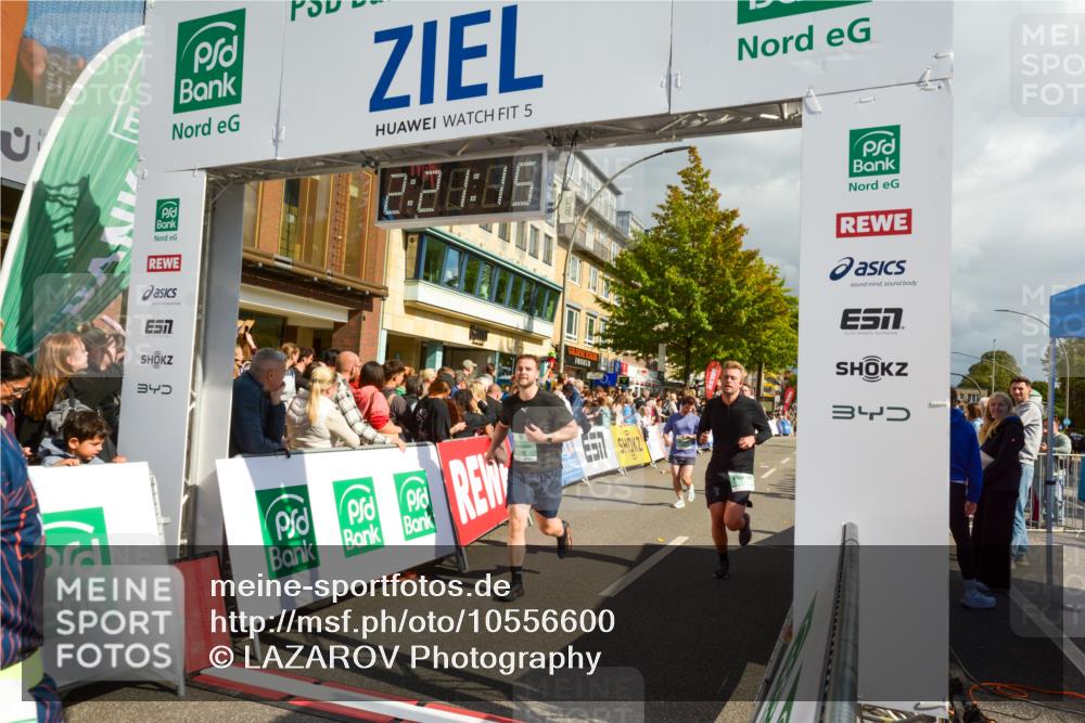 20.09.2026 - PSD Bank Halbmarathon LAZAROV Photography http://msf.ph/oto/10556600 20.09.2026 12:21:14 Ziel 1004, 1143, 1281, 1443, 2906, 2907, 3197, 3672 meine-sportfotos.de