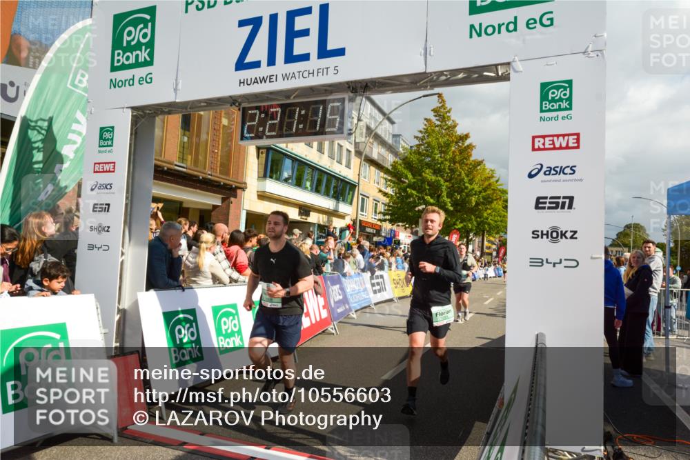 20.09.2026 - PSD Bank Halbmarathon LAZAROV Photography http://msf.ph/oto/10556603 20.09.2026 12:21:15 Ziel 1004, 1143, 1281, 1443, 2906, 2907, 3197, 3672 meine-sportfotos.de