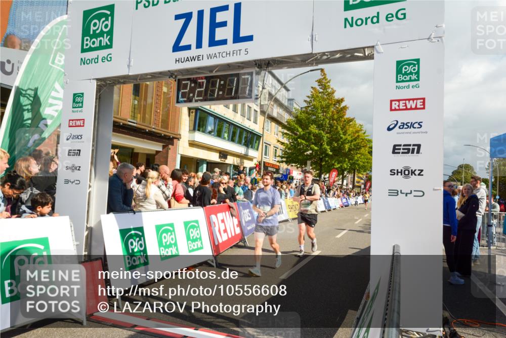 20.09.2026 - PSD Bank Halbmarathon LAZAROV Photography http://msf.ph/oto/10556608 20.09.2026 12:21:16 Ziel 1004, 1143, 1281, 1443, 2906, 2907, 3197, 3672 meine-sportfotos.de