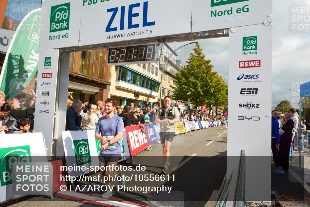 20.09.2026 - PSD Bank Halbmarathon LAZAROV Photography http://msf.ph/oto/10556611 20.09.2026 12:21:17 Ziel 1004, 1143, 1281, 1443, 2906, 2907, 3197, 3672 meine-sportfotos.de