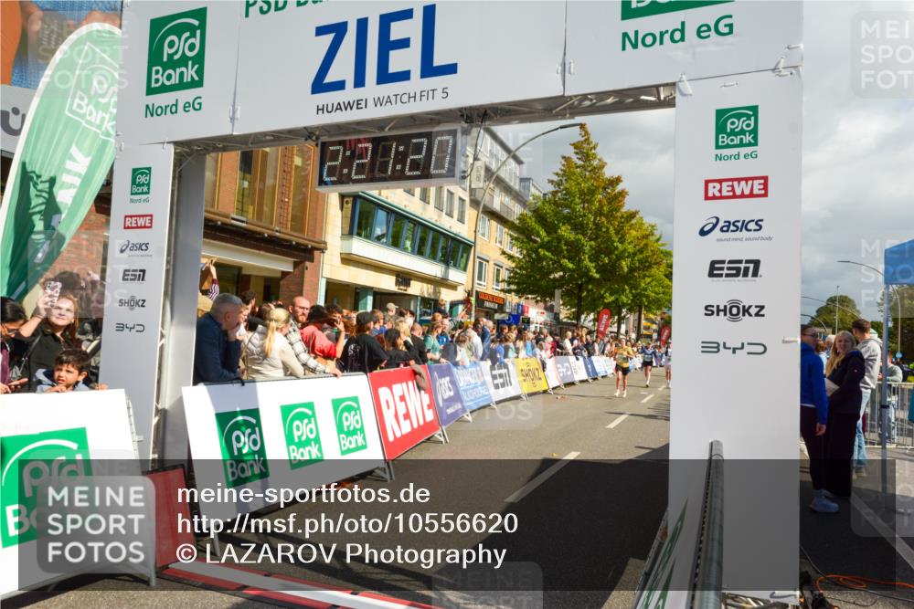 20.09.2026 - PSD Bank Halbmarathon LAZAROV Photography http://msf.ph/oto/10556620 20.09.2026 12:21:20 Ziel 1004, 1143, 1281, 1443, 1793, 2906, 2907, 3197, 3672 meine-sportfotos.de