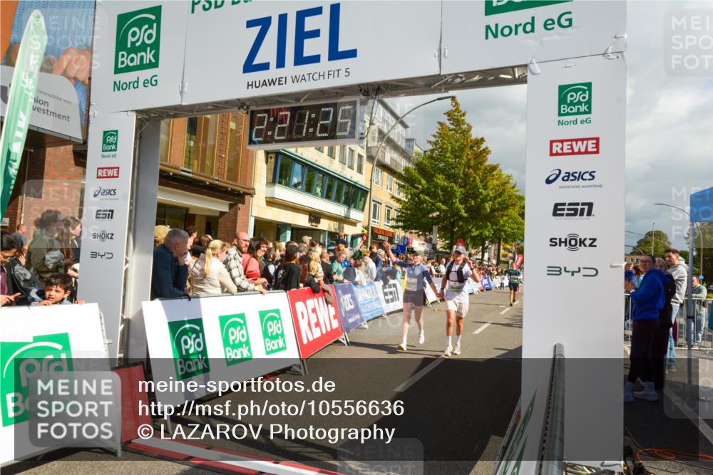 20.09.2026 - PSD Bank Halbmarathon LAZAROV Photography http://msf.ph/oto/10556636 20.09.2026 12:21:24 Ziel 1004, 1203, 1443, 1793, 3197, 3672 meine-sportfotos.de