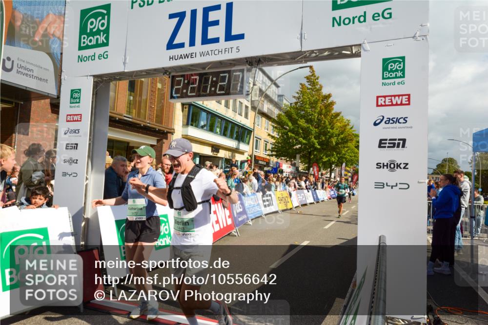 20.09.2026 - PSD Bank Halbmarathon LAZAROV Photography http://msf.ph/oto/10556642 20.09.2026 12:21:26 Ziel 1203, 1443, 1793, 3197, 3672, 4205 meine-sportfotos.de