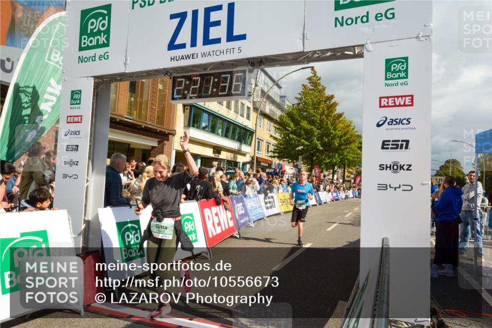 20.09.2026 - PSD Bank Halbmarathon LAZAROV Photography http://msf.ph/oto/10556673 20.09.2026 12:21:36 Ziel 1097, 1203, 1714, 1793, 4205 meine-sportfotos.de