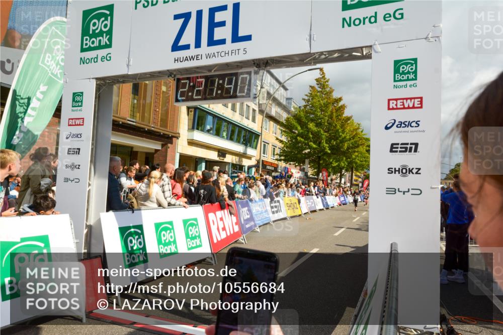 20.09.2026 - PSD Bank Halbmarathon LAZAROV Photography http://msf.ph/oto/10556684 20.09.2026 12:21:40 Ziel 1041, 1097, 1203, 1714, 4205 meine-sportfotos.de