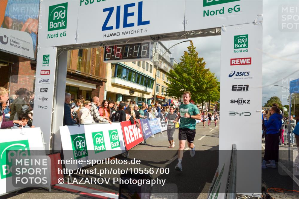 20.09.2026 - PSD Bank Halbmarathon LAZAROV Photography http://msf.ph/oto/10556700 20.09.2026 12:21:46 Ziel 1041, 1097, 1659, 1714, 2060, 2419, 2917, 4303, 4310, 4315 meine-sportfotos.de