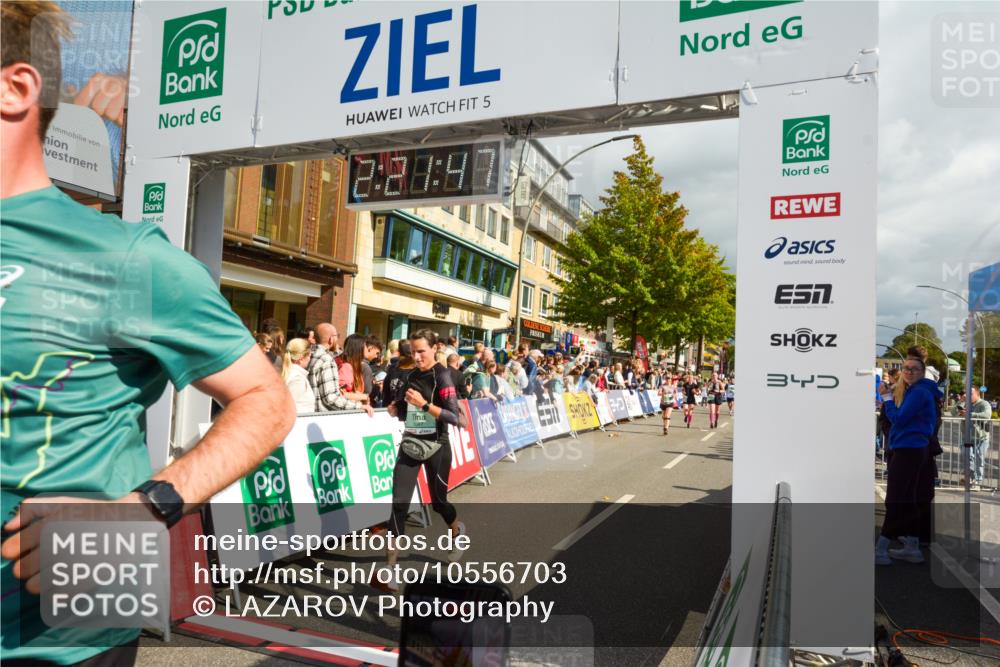 20.09.2026 - PSD Bank Halbmarathon LAZAROV Photography http://msf.ph/oto/10556703 20.09.2026 12:21:47 Ziel 1041, 1097, 1659, 1714, 2060, 2419, 2917, 4303, 4310, 4315 meine-sportfotos.de