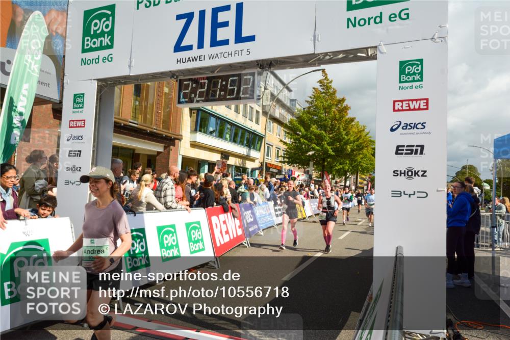 20.09.2026 - PSD Bank Halbmarathon LAZAROV Photography http://msf.ph/oto/10556718 20.09.2026 12:21:51 Ziel 1041, 1097, 1659, 1714, 2060, 2235, 2419, 2917, 4303, 4310, 4315 meine-sportfotos.de