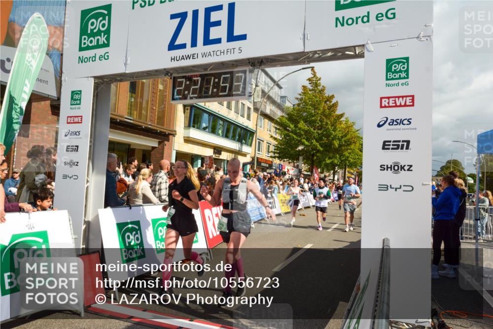 20.09.2026 - PSD Bank Halbmarathon LAZAROV Photography http://msf.ph/oto/10556723 20.09.2026 12:21:53 Ziel 1041, 1097, 1659, 2060, 2235, 2419, 2917, 4303, 4310, 4315 meine-sportfotos.de