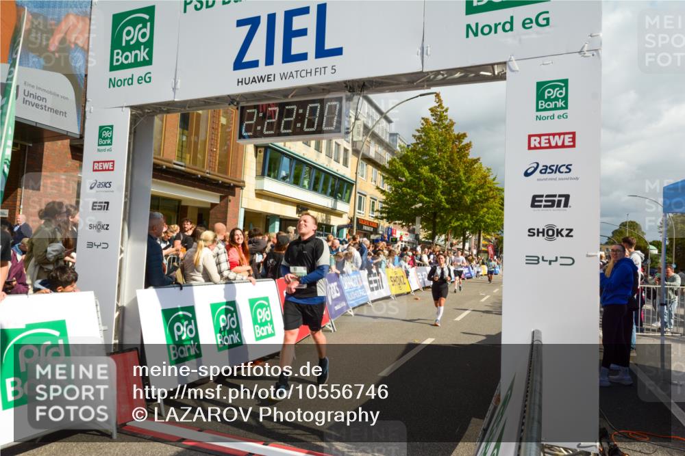 20.09.2026 - PSD Bank Halbmarathon LAZAROV Photography http://msf.ph/oto/10556746 20.09.2026 12:21:59 Ziel 1659, 1773, 2060, 2235, 2419, 2770, 2917, 3014, 3741, 4303, 4310, 4315, 4413 meine-sportfotos.de