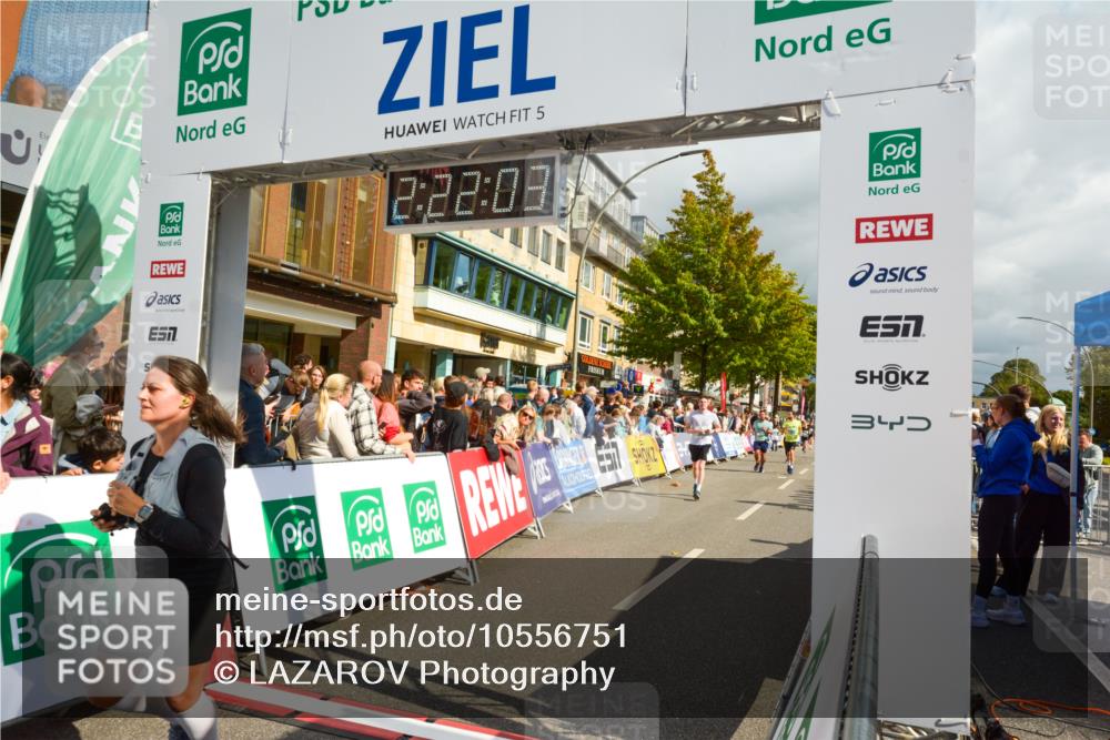 20.09.2026 - PSD Bank Halbmarathon LAZAROV Photography http://msf.ph/oto/10556751 20.09.2026 12:22:02 Ziel 1773, 2060, 2235, 2770, 3014, 3741, 4303, 4310, 4315, 4413 meine-sportfotos.de