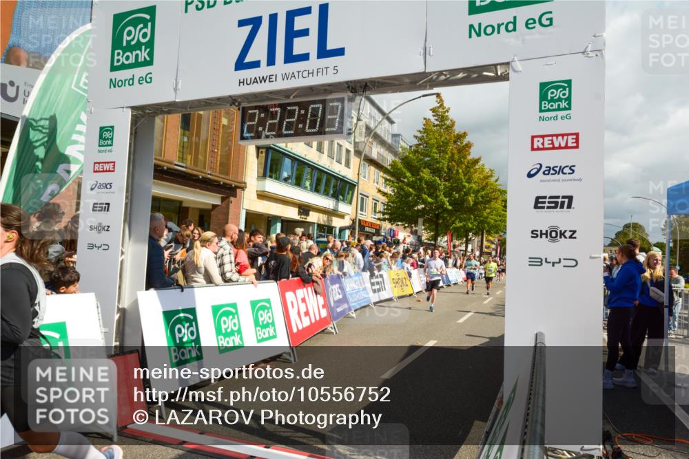 20.09.2026 - PSD Bank Halbmarathon LAZAROV Photography http://msf.ph/oto/10556752 20.09.2026 12:22:02 Ziel 1773, 2060, 2235, 2770, 3014, 3741, 4303, 4310, 4315, 4413 meine-sportfotos.de