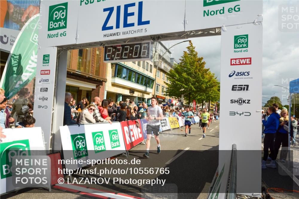 20.09.2026 - PSD Bank Halbmarathon LAZAROV Photography http://msf.ph/oto/10556765 20.09.2026 12:22:05 Ziel 1329, 1773, 1991, 2235, 2770, 3014, 3741, 4361, 4413 meine-sportfotos.de