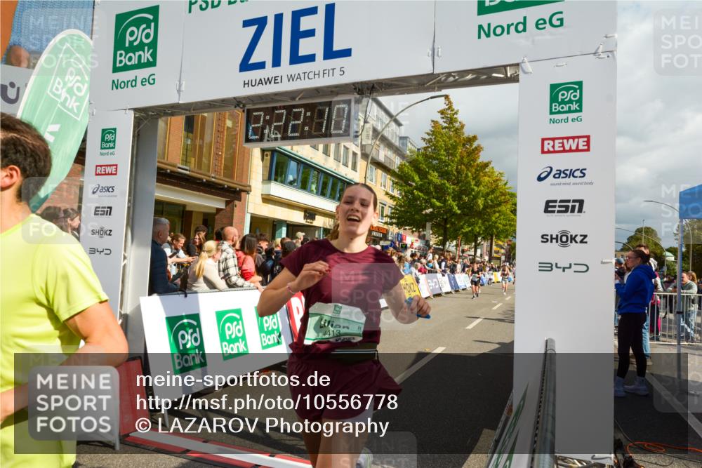 20.09.2026 - PSD Bank Halbmarathon LAZAROV Photography http://msf.ph/oto/10556778 20.09.2026 12:22:09 Ziel 1329, 1773, 1991, 2770, 3014, 3560, 3741, 4361, 4413 meine-sportfotos.de