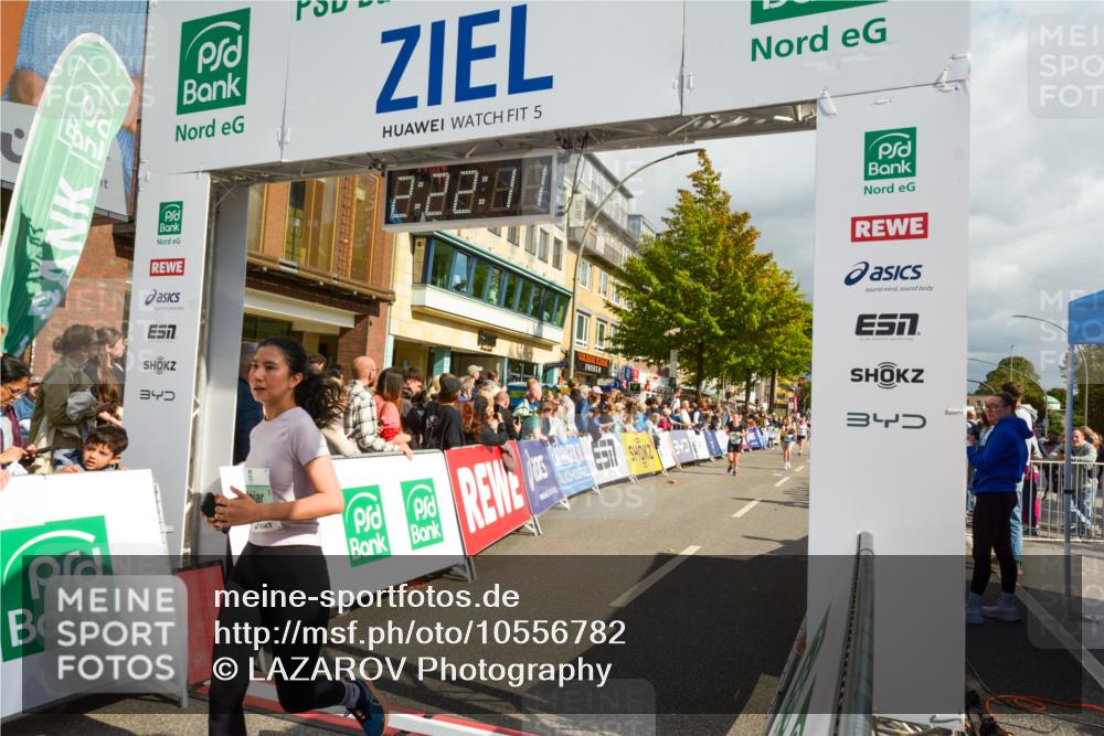 20.09.2026 - PSD Bank Halbmarathon LAZAROV Photography http://msf.ph/oto/10556782 20.09.2026 12:22:10 Ziel 1329, 1773, 1991, 2770, 3014, 3560, 3741, 4337, 4361, 4413 meine-sportfotos.de