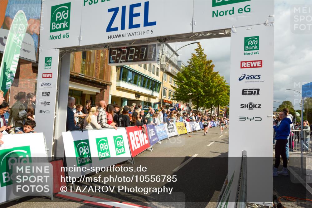 20.09.2026 - PSD Bank Halbmarathon LAZAROV Photography http://msf.ph/oto/10556785 20.09.2026 12:22:11 Ziel 1329, 1773, 1991, 2770, 3014, 3560, 3741, 4337, 4361, 4413 meine-sportfotos.de