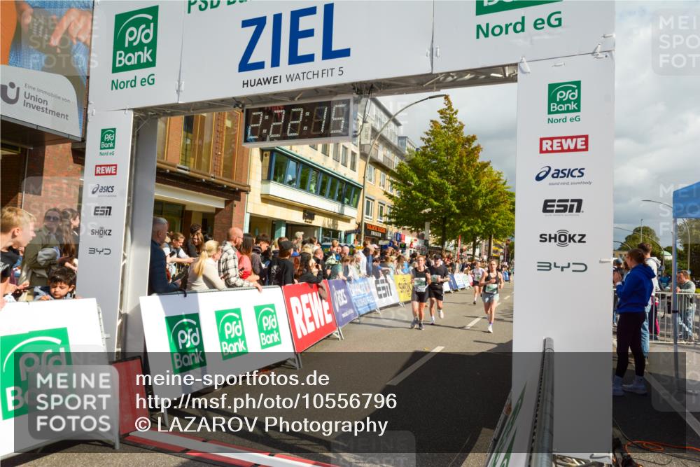 20.09.2026 - PSD Bank Halbmarathon LAZAROV Photography http://msf.ph/oto/10556796 20.09.2026 12:22:14 Ziel 1329, 1773, 1825, 1991, 2770, 3014, 3560, 4337, 4361, 4413 meine-sportfotos.de