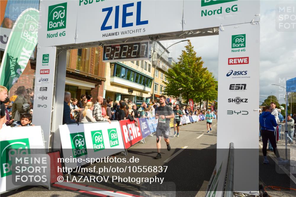 20.09.2026 - PSD Bank Halbmarathon LAZAROV Photography http://msf.ph/oto/10556837 20.09.2026 12:22:26 Ziel 1657, 1825, 2996, 3462, 4333, 4337, 4362, 4388, 4666 meine-sportfotos.de