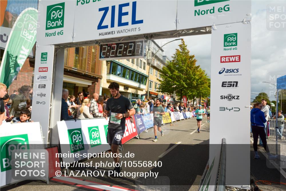 20.09.2026 - PSD Bank Halbmarathon LAZAROV Photography http://msf.ph/oto/10556840 20.09.2026 12:22:27 Ziel 1657, 1825, 2996, 3462, 4333, 4337, 4362, 4388, 4666 meine-sportfotos.de