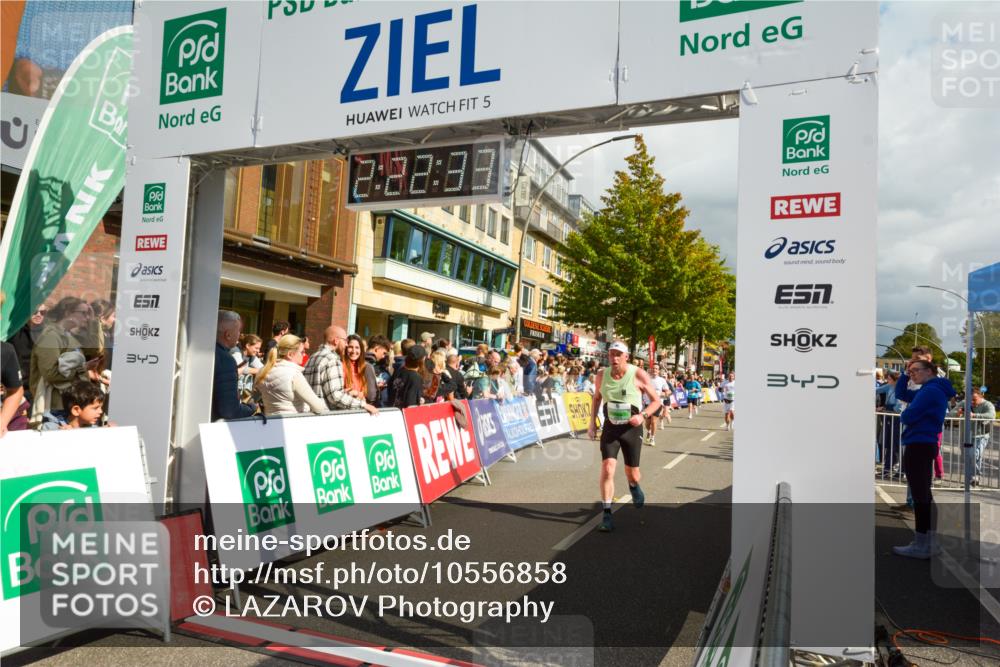20.09.2026 - PSD Bank Halbmarathon LAZAROV Photography http://msf.ph/oto/10556858 20.09.2026 12:22:32 Ziel 1657, 1767, 2392, 2996, 3462, 4161, 4333, 4362, 4388, 4666 meine-sportfotos.de