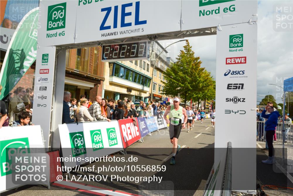 20.09.2026 - PSD Bank Halbmarathon LAZAROV Photography http://msf.ph/oto/10556859 20.09.2026 12:22:33 Ziel 1657, 1767, 2392, 2996, 3462, 4161, 4333, 4362, 4388, 4666 meine-sportfotos.de