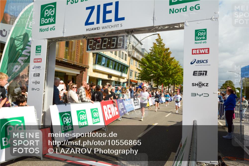 20.09.2026 - PSD Bank Halbmarathon LAZAROV Photography http://msf.ph/oto/10556865 20.09.2026 12:22:34 Ziel 1657, 1767, 2392, 3462, 4161, 4333, 4362, 4388, 4666 meine-sportfotos.de
