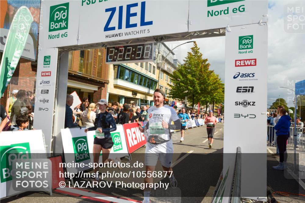 20.09.2026 - PSD Bank Halbmarathon LAZAROV Photography http://msf.ph/oto/10556877 20.09.2026 12:22:38 Ziel 1657, 1767, 2392, 3245, 3358, 4161, 4333, 4388, 4666 meine-sportfotos.de