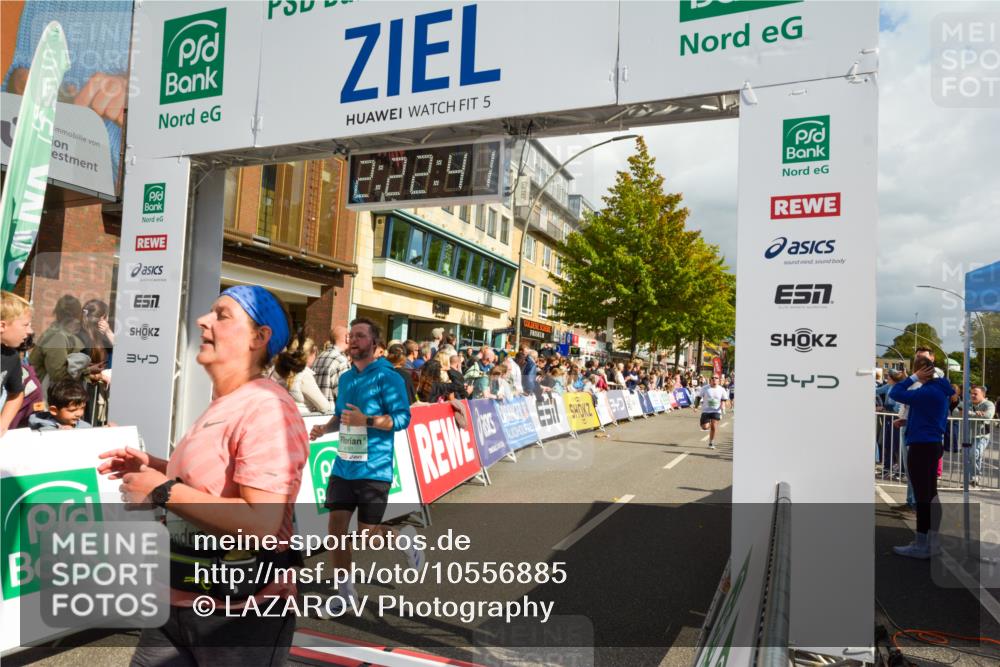 20.09.2026 - PSD Bank Halbmarathon LAZAROV Photography http://msf.ph/oto/10556885 20.09.2026 12:22:40 Ziel 1657, 1767, 1939, 2392, 3245, 3358, 4161, 4333, 4388, 4666 meine-sportfotos.de