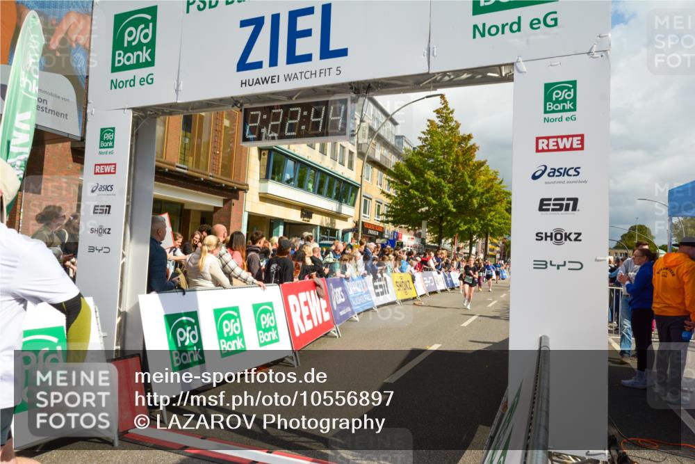 20.09.2026 - PSD Bank Halbmarathon LAZAROV Photography http://msf.ph/oto/10556897 20.09.2026 12:22:44 Ziel 1657, 1767, 1939, 2319, 2392, 2710, 3245, 3358, 3541, 4032, 4161, 4333 meine-sportfotos.de