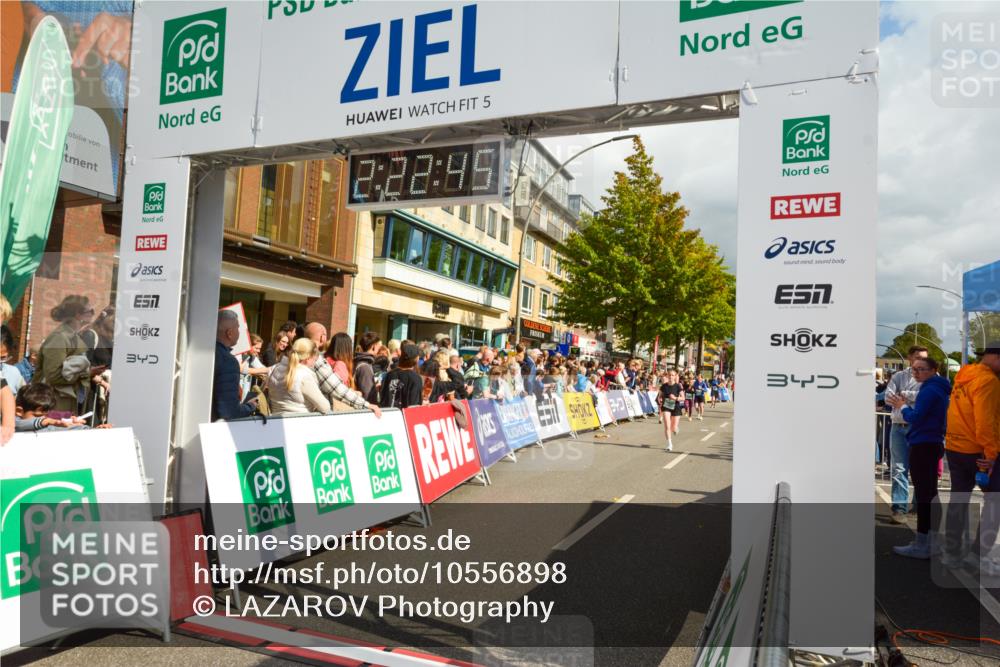 20.09.2026 - PSD Bank Halbmarathon LAZAROV Photography http://msf.ph/oto/10556898 20.09.2026 12:22:44 Ziel 1657, 1767, 1939, 2319, 2392, 2710, 3245, 3358, 3541, 4032, 4161, 4333 meine-sportfotos.de